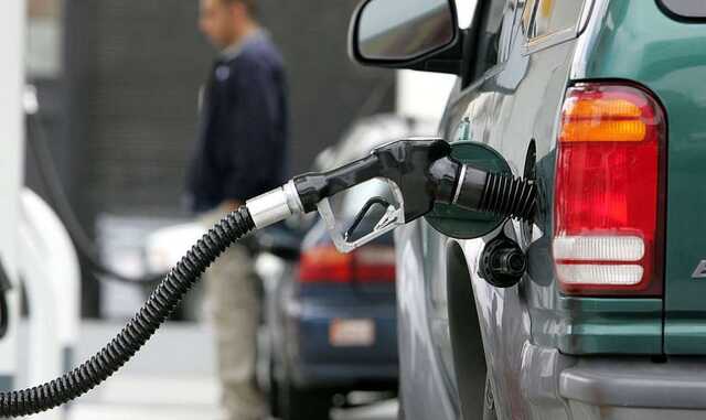 Євросоюз заборонить продаж автомобілів на бензині та дизелі: Рада ЄС ухвалила рішення