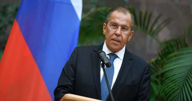 Лавров пожаловался, что НАТО воюет на стороне Украины против РФ
