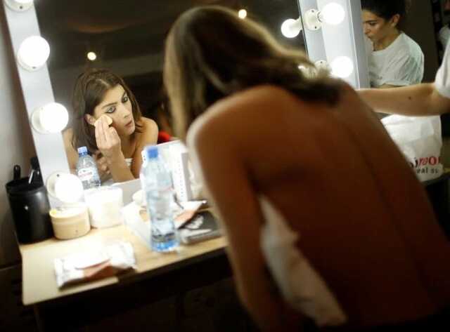 Секретна академія КДБ навчала юнаків та дівчат спокушати західних дипломатів