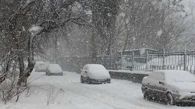 Румунія тимчасово закрила кордон з Україною через негоду