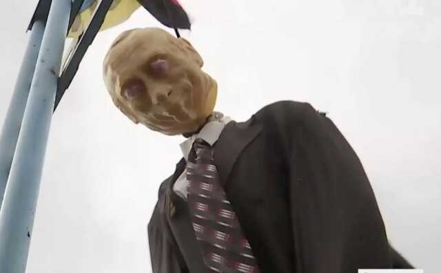 В Авдіївці повісили "Путіна"