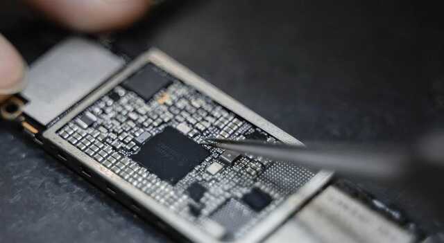 Британская компания поставила в РФ электроники на 1,2 млрд долларов, - FT