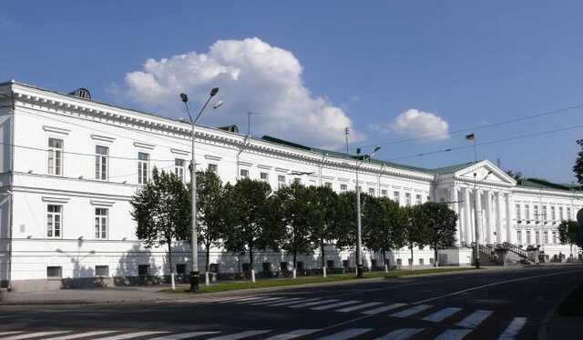 Полтавська міськрада проголосувала за знесення пам’ятників Ватутіну, Пушкіну та Зигіну