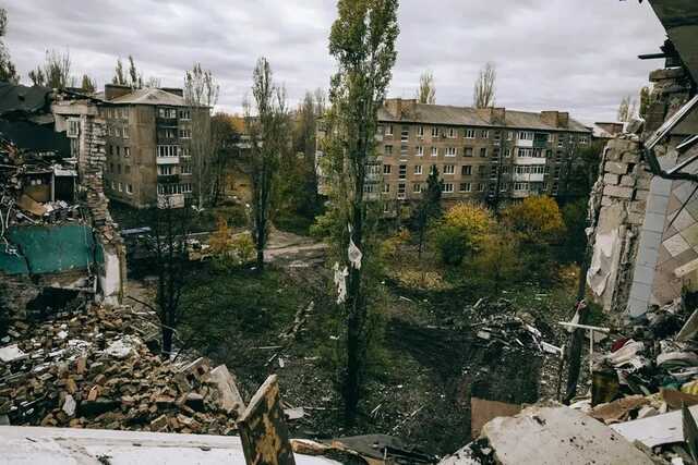 Район "Самольот": З’явилося відео зі зруйнованого Бахмута, в якому тривають бої