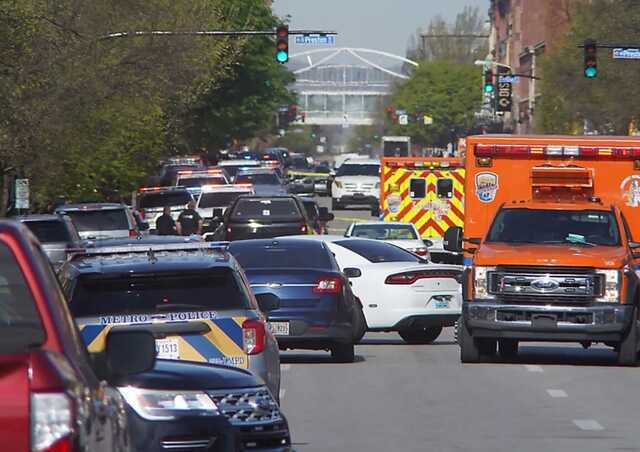 В американському Луїсвіллі чоловік відкрив стрілянину: є загиблі та багато поранених