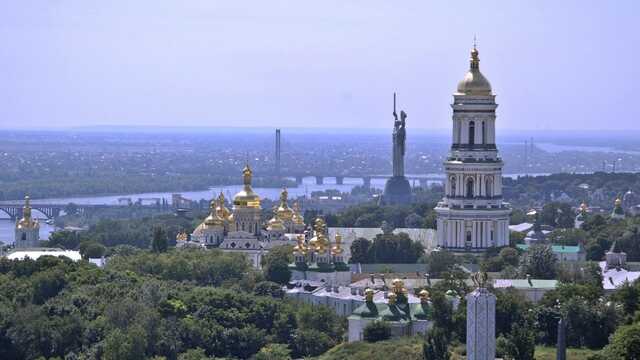 Фірташисти повертають контроль над Київською областю