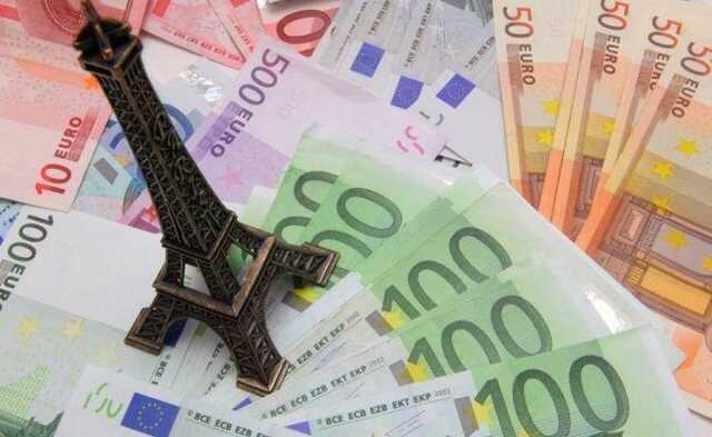 Франція заблокувала рішення ЄС про постачання боєприпасів на 1 млрд євро для України