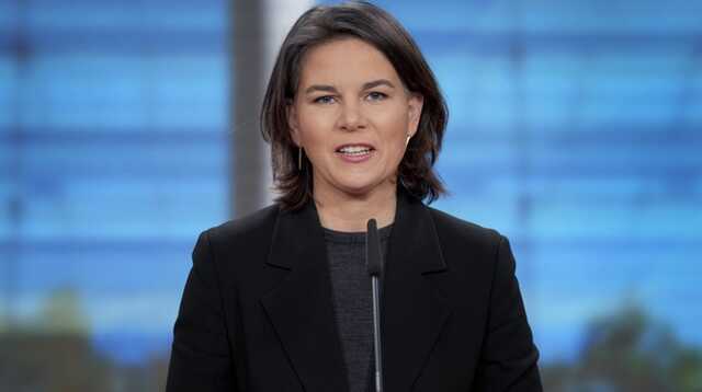 Глава МИД Германии вместе с Боррелем посетят Китай