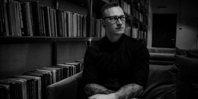 "Хотів би вибачитися": співведучий Спартака Суботи оголосив про закриття "Подкаст терапії"