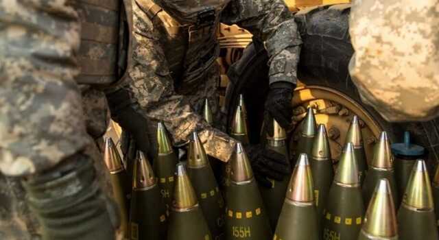 Рада ЄС затвердила виділення 1 млрд євро на надання Україні боєприпасів