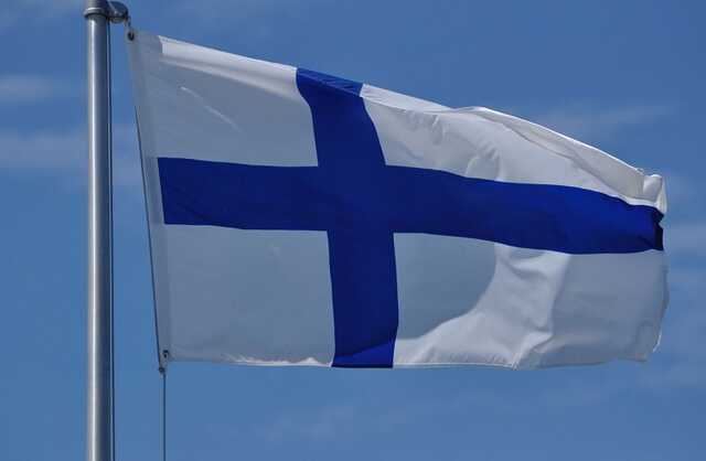 Финляндия начала строить первый участок забора на границе с Россией