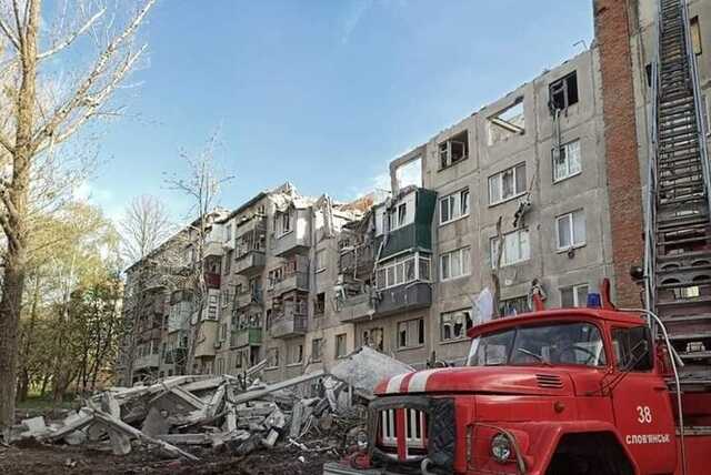 Рятувальна операція у Слов’янську триває. Під завалами можуть перебувати 4 осіб