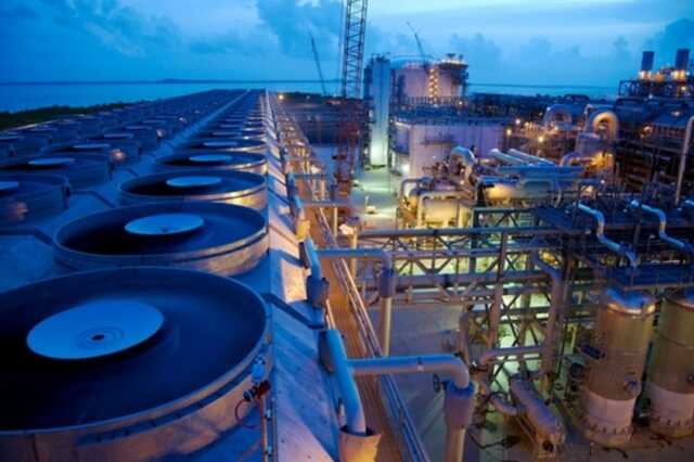 Избыток природного газа в мире ведет к падению цен, - Bloomberg