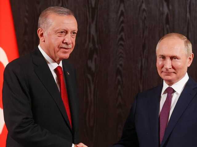 Візиту не буде: Путін не ризикнув приїхати на запуск АЕС в Туреччині