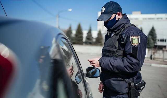 На Київщині чоловік палкою забив до смерті собаку