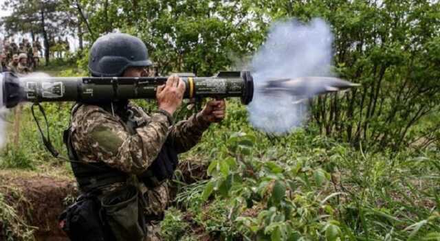 США передадуть Україні нову партію гранатометів АТ-4