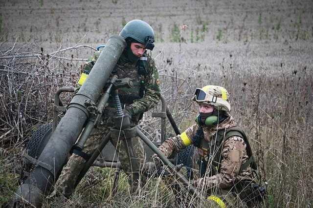 Харківська ТрО знищила ворожого снайпера у Бахмуті: відео влучної роботи мінометників