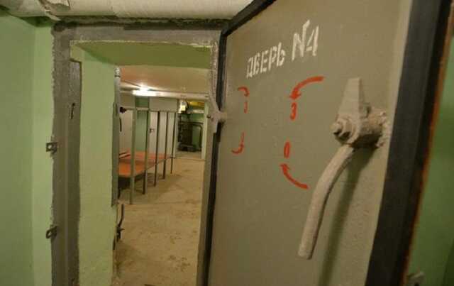 У Росії блогерам влаштували "тур" по бомбосховищам на випадок ядерного удару