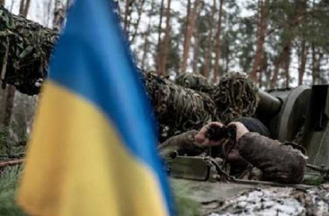 Украинские защитники сошлись с врагом в окопном бою под Бахмутом