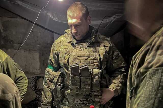 "Ситуація справді складна": командувач ССО прибув у Бахмут