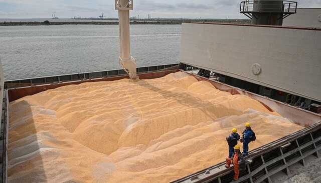 Росія вчергове заблокувала рух "зерновим коридором", - ВМС України