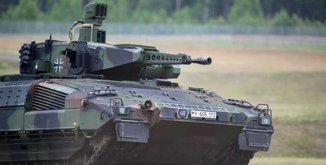 Подоляк рассказал, сколько оружия нужно Украине