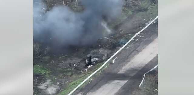 Українські артилеристи показали, як ефективно "бахмутять" окупантів