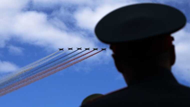 Москва звільняє генералів через проблеми у війні з Україною, - британська розвідка