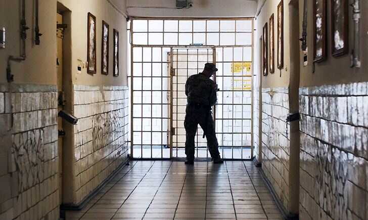 У Львові робітника в’язниці визнали винним у хабарництві
