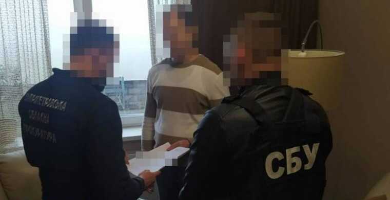 У Дніпрі директора держпідприємства підозрюють у заволодінні майном