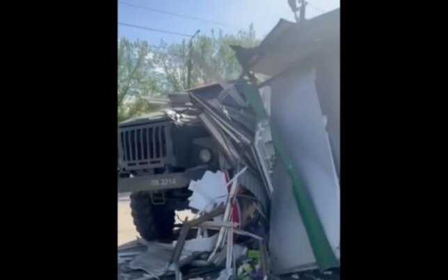 В окупованому Алчевську внаслідок аварії окупанти вбили двох мирних жителів