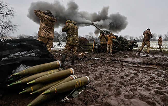 Комбат "Азова" поскаржився на те, що зброя від союзників прибуває занадто пізно