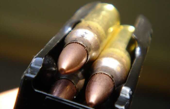 У Могилів-Подільскому п’яний солдат відібрав у патрульного магазин з патронами