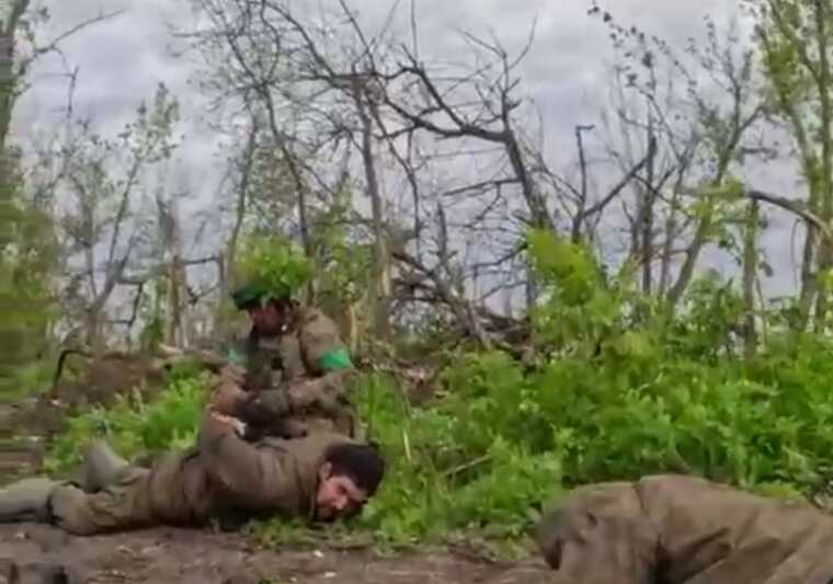 Опублікована розмова полонених російських солдат під Бахмутом, які здалися у полон ЗСУ