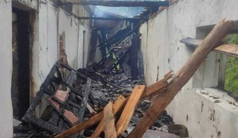 Окупанти знищили фельдшерсько-акушерський пункт у Чернігівській області