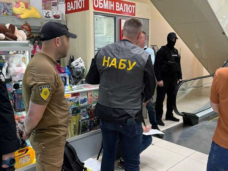Адвоката з Дніпра викрито «на гарячому»