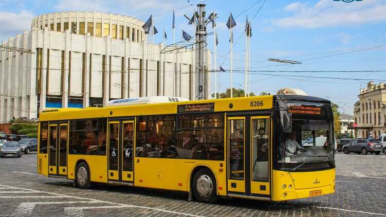 Кияни попередили про ймовірне подорожчання проїзду у громадському транспорті