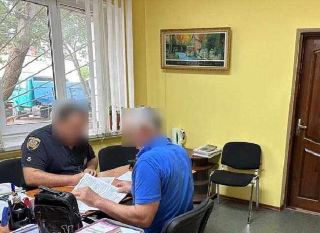 На Одещині підрядник привласнив гроші, які надали на ремонт дороги