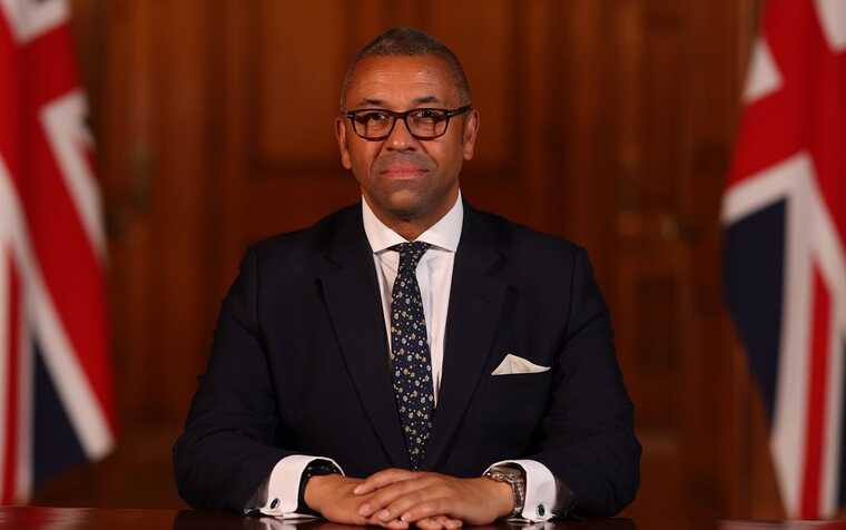 Глава МЗС Британії: Стійкість Києва демонструє силу його народу