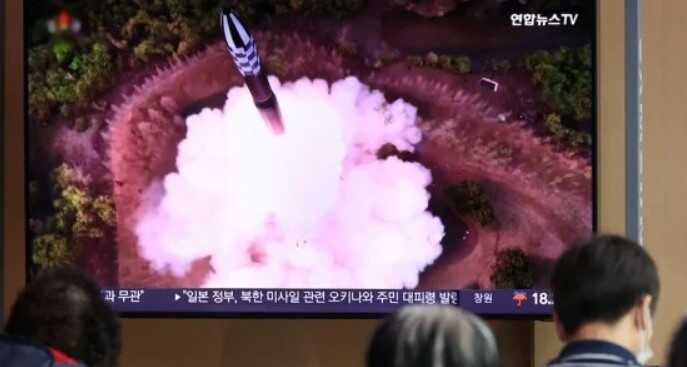 КНДР запустила ракету-носій: в Сеулі оголосили повітряну тривогу