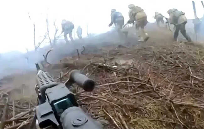 Український кулеметник показав бій на околицях Бахмута