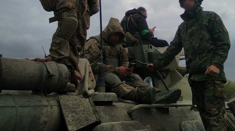 Як ЗСУ знищують окупантів в окопах на Бахмутському напрямку