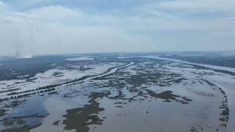 После подрыва Каховской ГЭС практически полностью затопленым оказался город Олешки