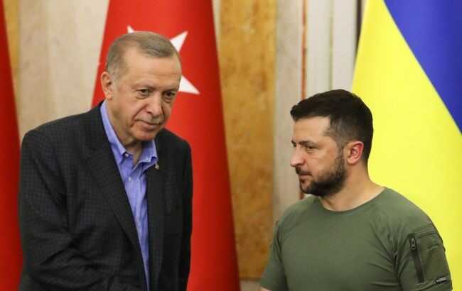 Зеленський обговорив з Ердоганом розслідування підриву Каховської ГЕС