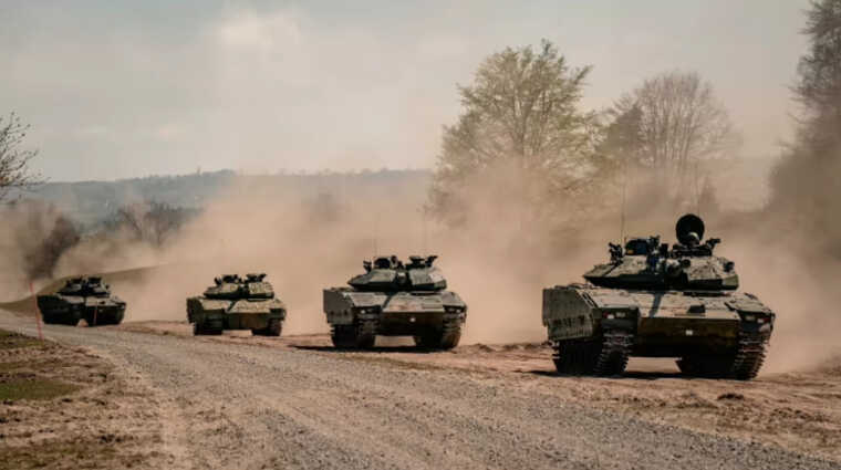 Швеція завершила навчання українських військових на БМП CV90