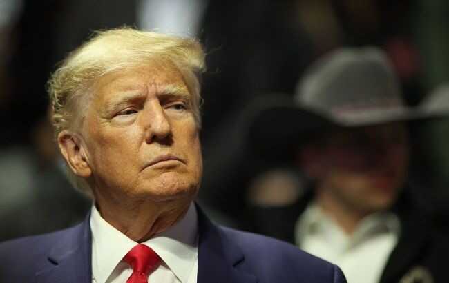 Трампу висунуть звинувачення із 38 пунктів у справі про секретні документи