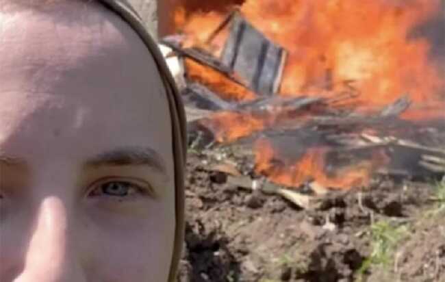 Окупанти знищили дерев’яний танк-наживку та розсмішили військового ЗСУ