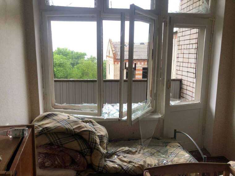 Окупанти обстріляли медичний заклад у Нікополі