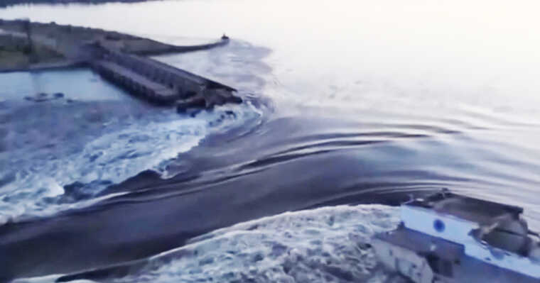 Вигода для армії Путіна від підриву Каховської ГЕС може виявитися недовгою, – Bloomberg