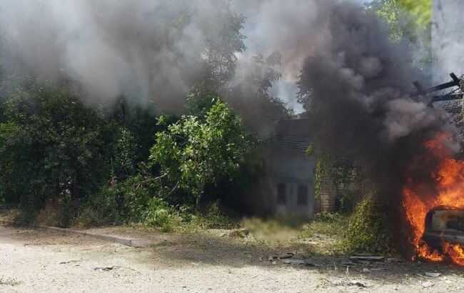 Оккупанты обстреляли жилые массивы Херсона: есть шесть пострадавших и разрушение